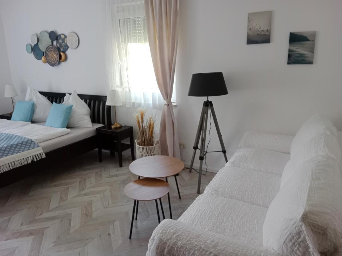 Appartement Landhaus Felsenkeller Sankt Kanzian am Klopeiner See ภายนอก รูปภาพ